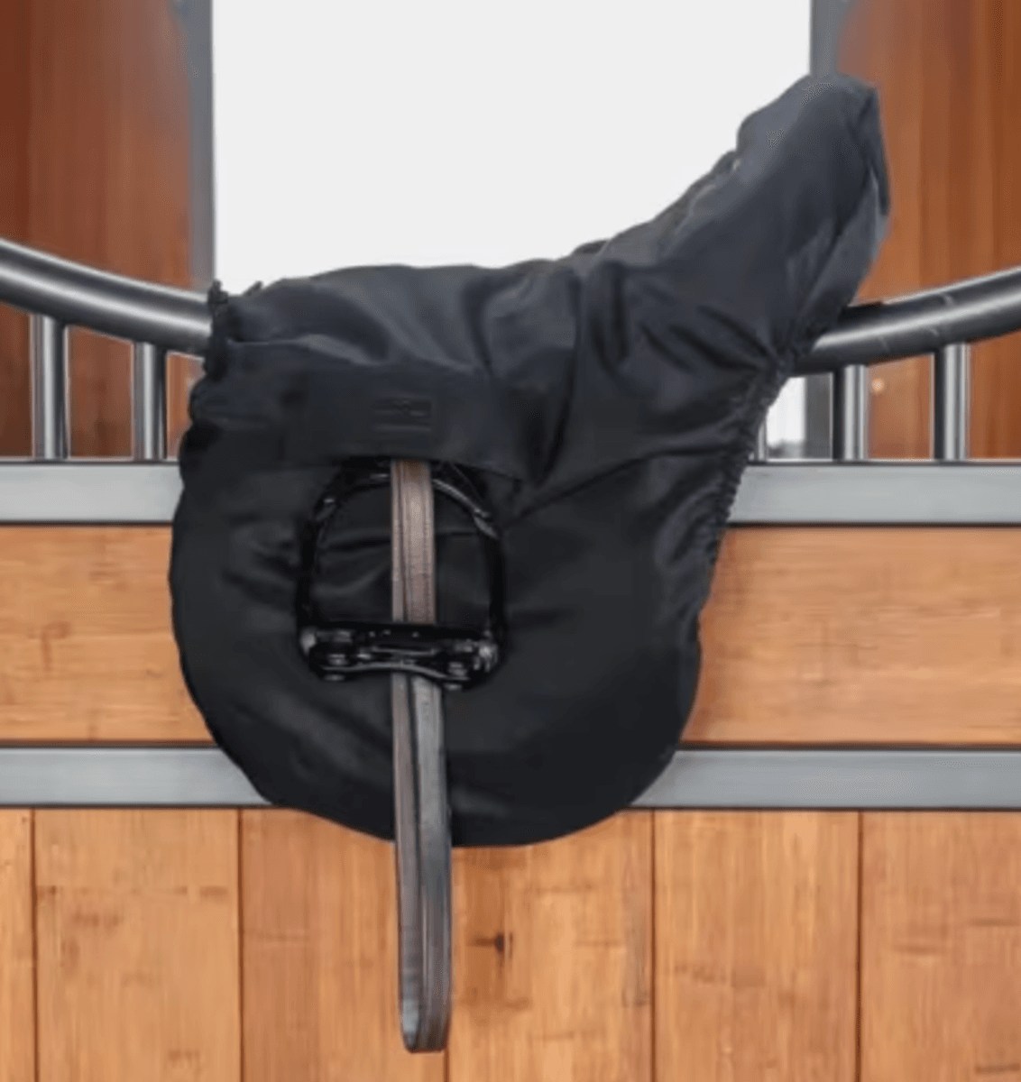 Kentucky Saddle Cover Waterproof Show Jumping Svart